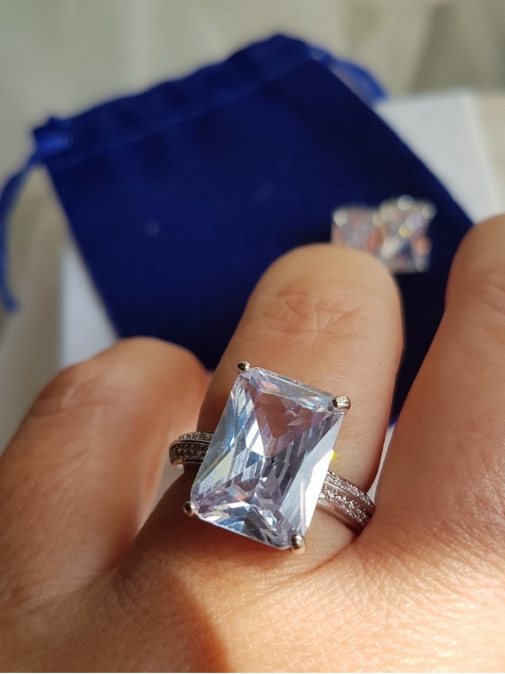 Swarovski Elements 925 Sterling Silver 6ct Emerald-cut Solitaire Ring NEW